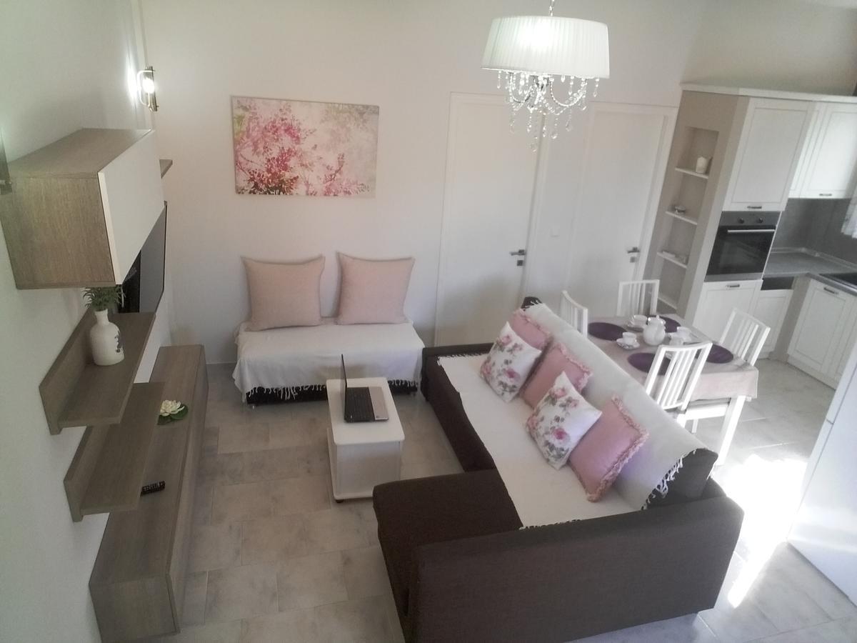 Amaryllis Boutique Apartments Moraitika Eksteriør billede